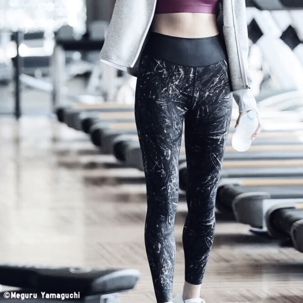 Meguru Yamaguchi x Uniqlo Collab Airism leggings